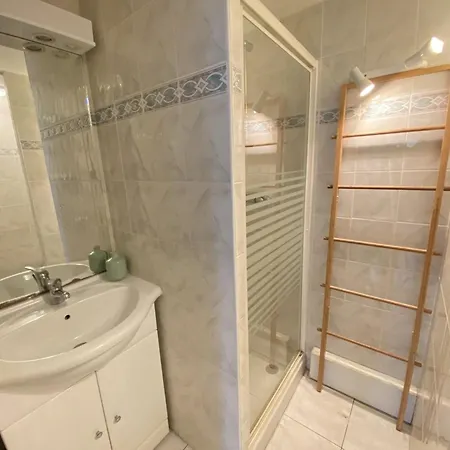 Pavillon 6 Pers Clim, Piscine, Parking Prive, Proche - Fr-1-781-80 Prázdninový dům *
